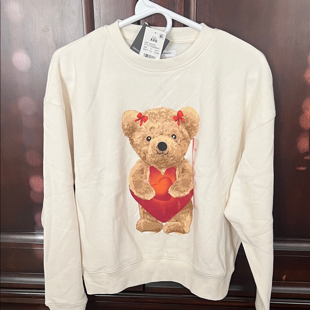 Cream Sweatshirt with Teddy Bear Design